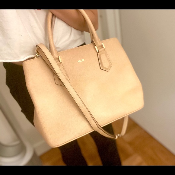 alberto guardiani Handbags - Alberto Guardiani Neutral Leather Bag Crossbody